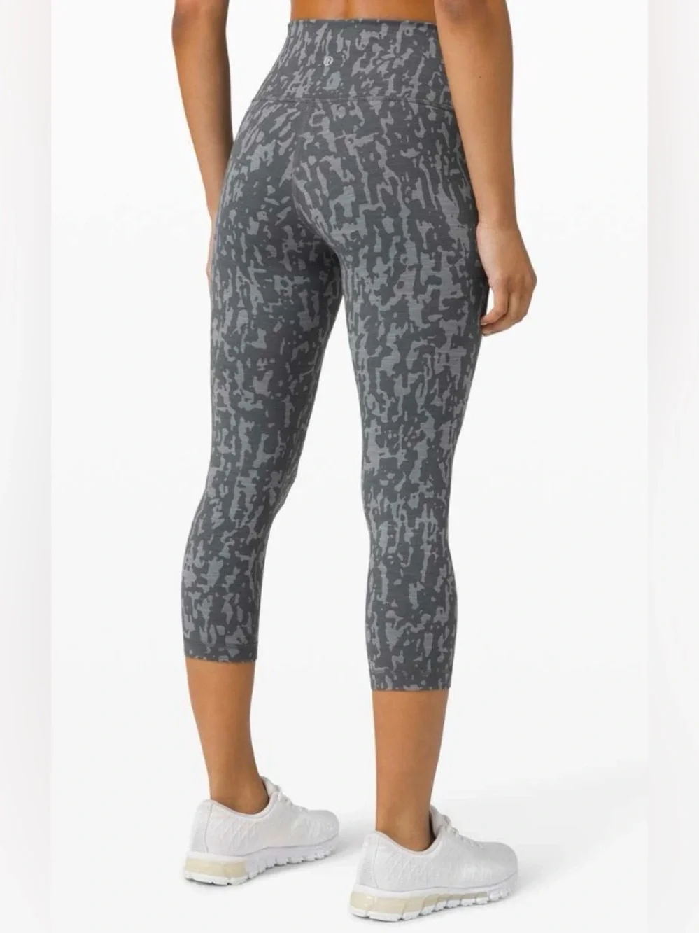 Lululemon Wunder Train High-Rise Crop 21